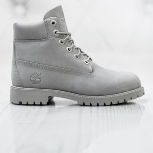 Light Gray Timberlands